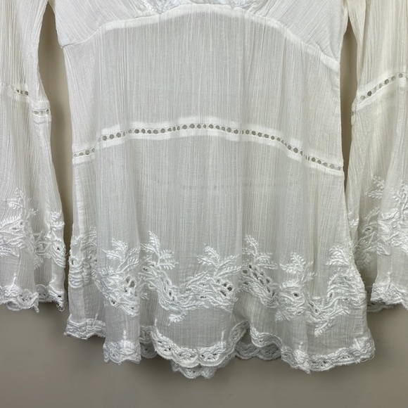 Boston Proper || Crochet Detailed Top with Bell Sleeves; Size XXS - Picture 7 of 13